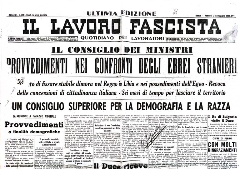 Giornale "Il Lavoro Fascista" con titolo a tutta pagina "Provvedimenti nei confronti degli ebrei stranieri"
